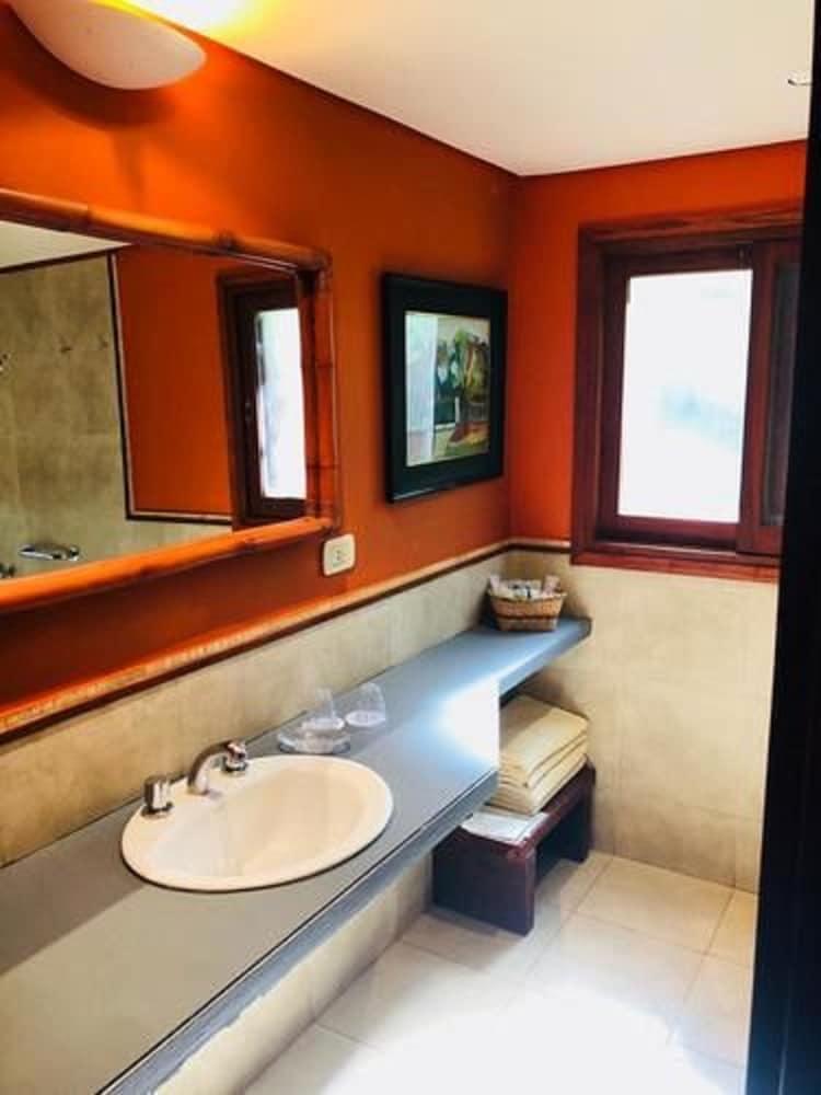 Raices Amambai Lodges Puerto Iguazú Zewnętrze zdjęcie