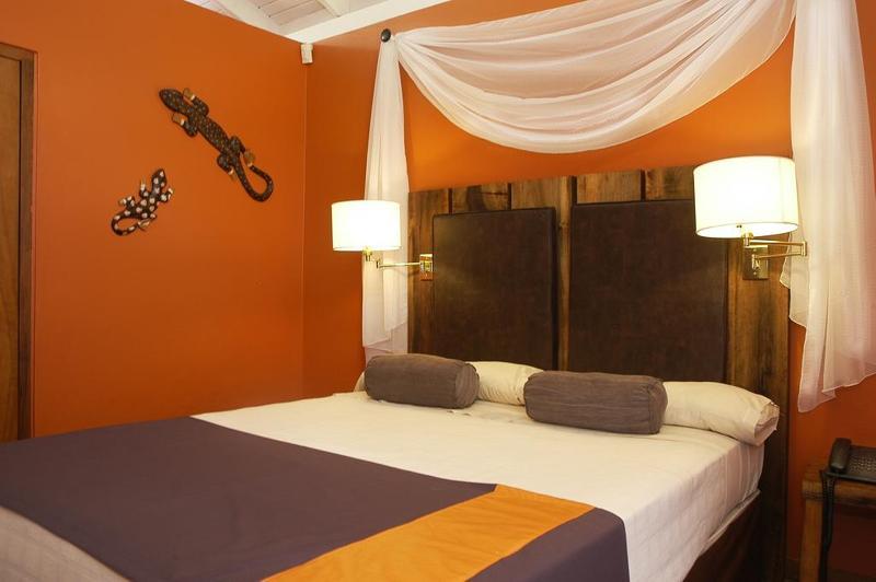 Raices Amambai Lodges Puerto Iguazú Zewnętrze zdjęcie