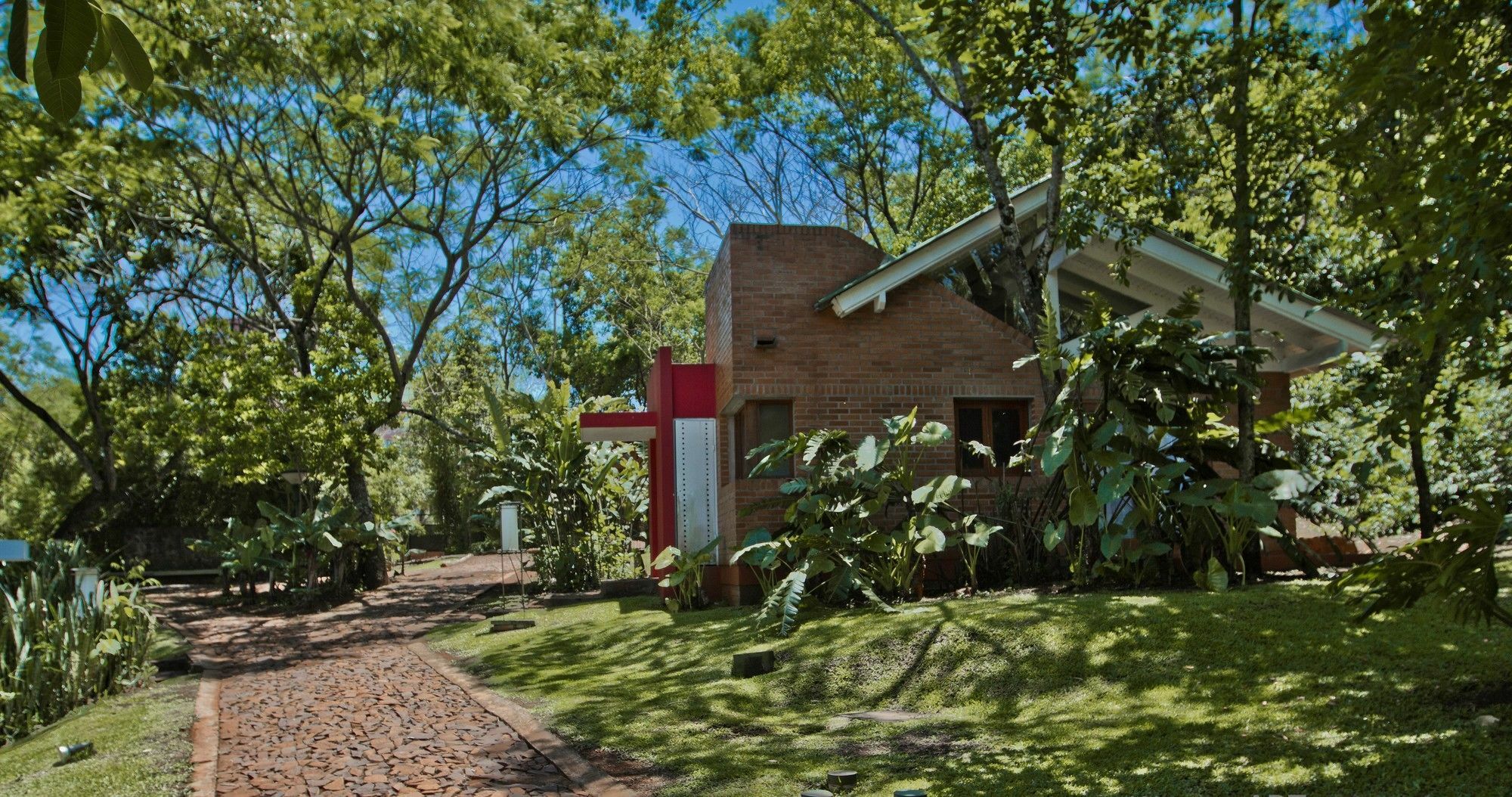 Raices Amambai Lodges Puerto Iguazú Zewnętrze zdjęcie